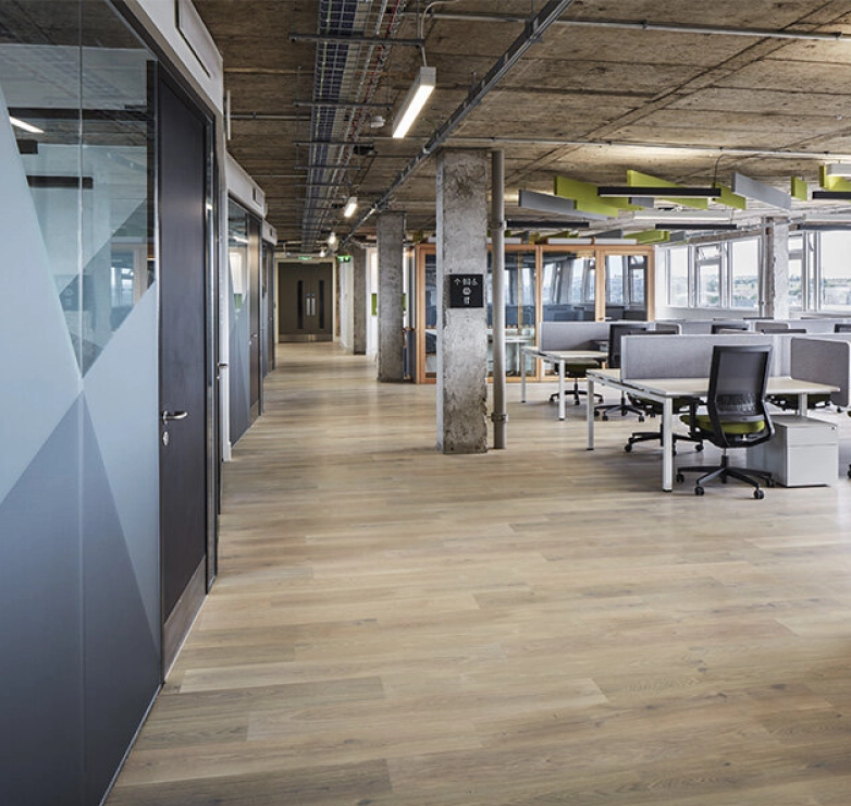 What Is The Right Wood Flooring For Your Commercial Property?